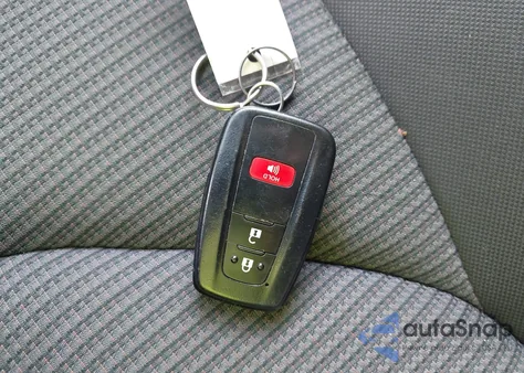 2020 Toyota Highlander L из США, поврежденный, VIN 5TDCZRAH8LS504468